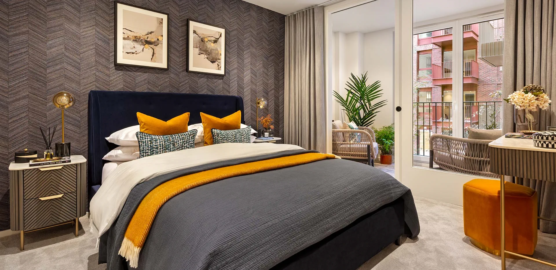 poplar-riverside_one-bed_interior_bedroom