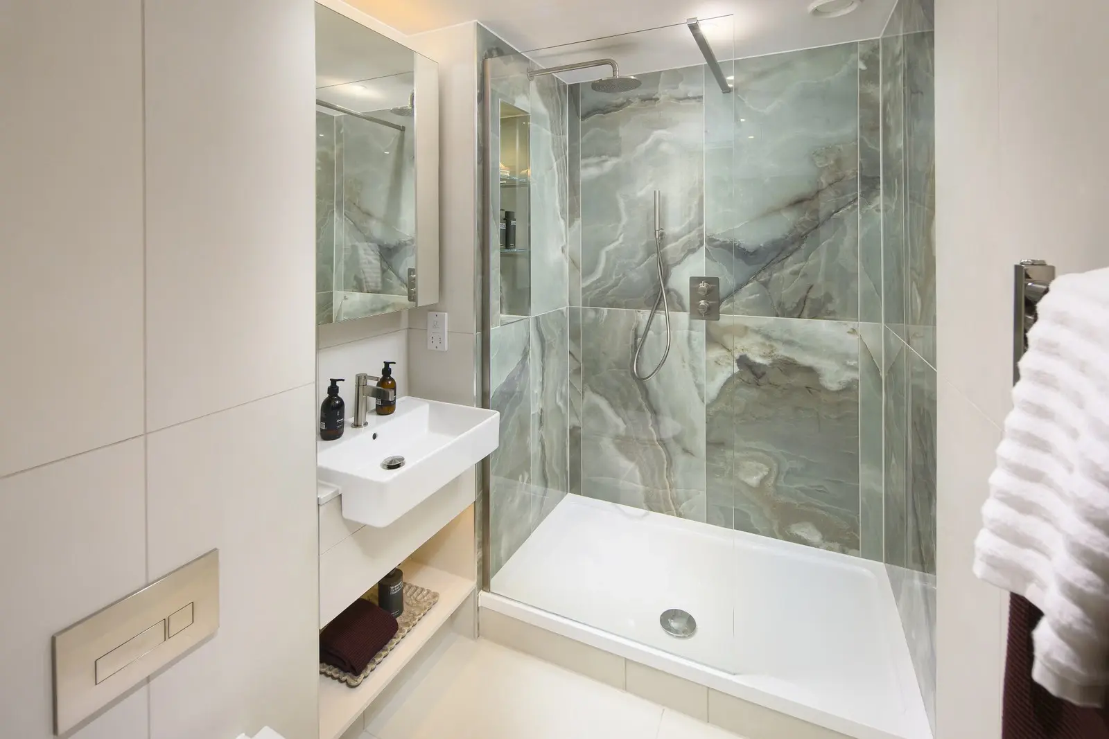 The Maribor_Bathroom