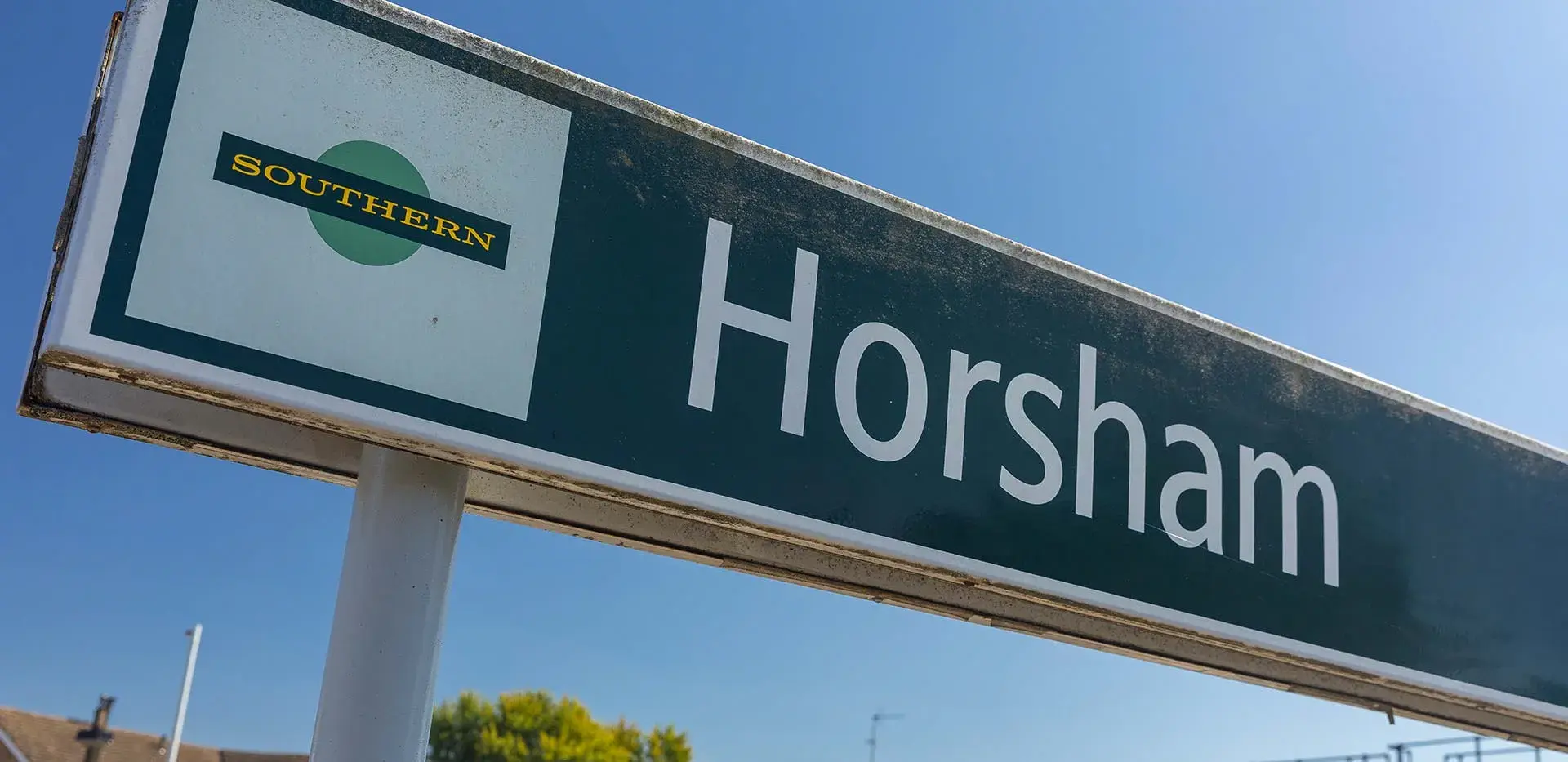highwood-village-horsham-train-station