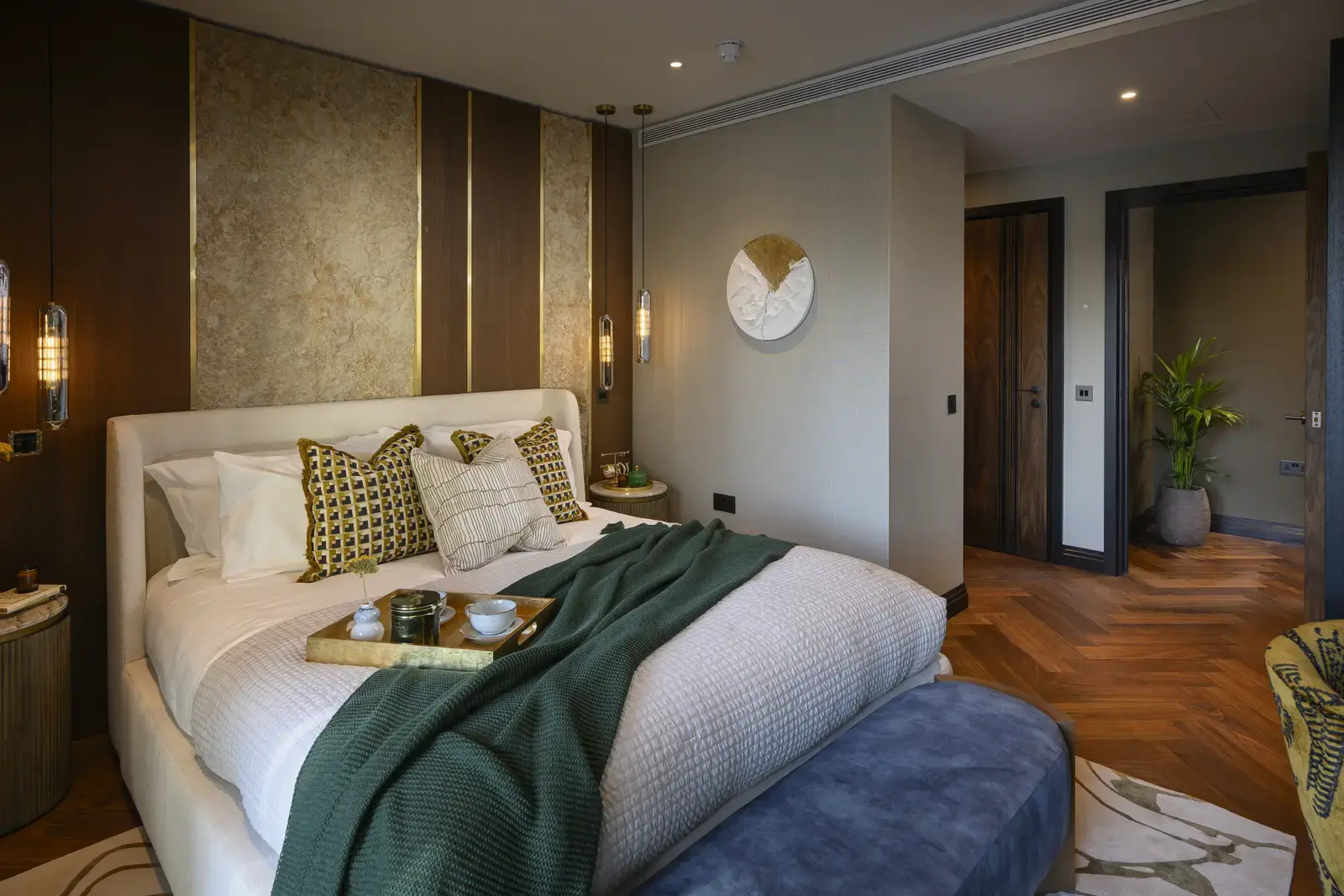 london-dock-gallery-image-_bedroom_240426