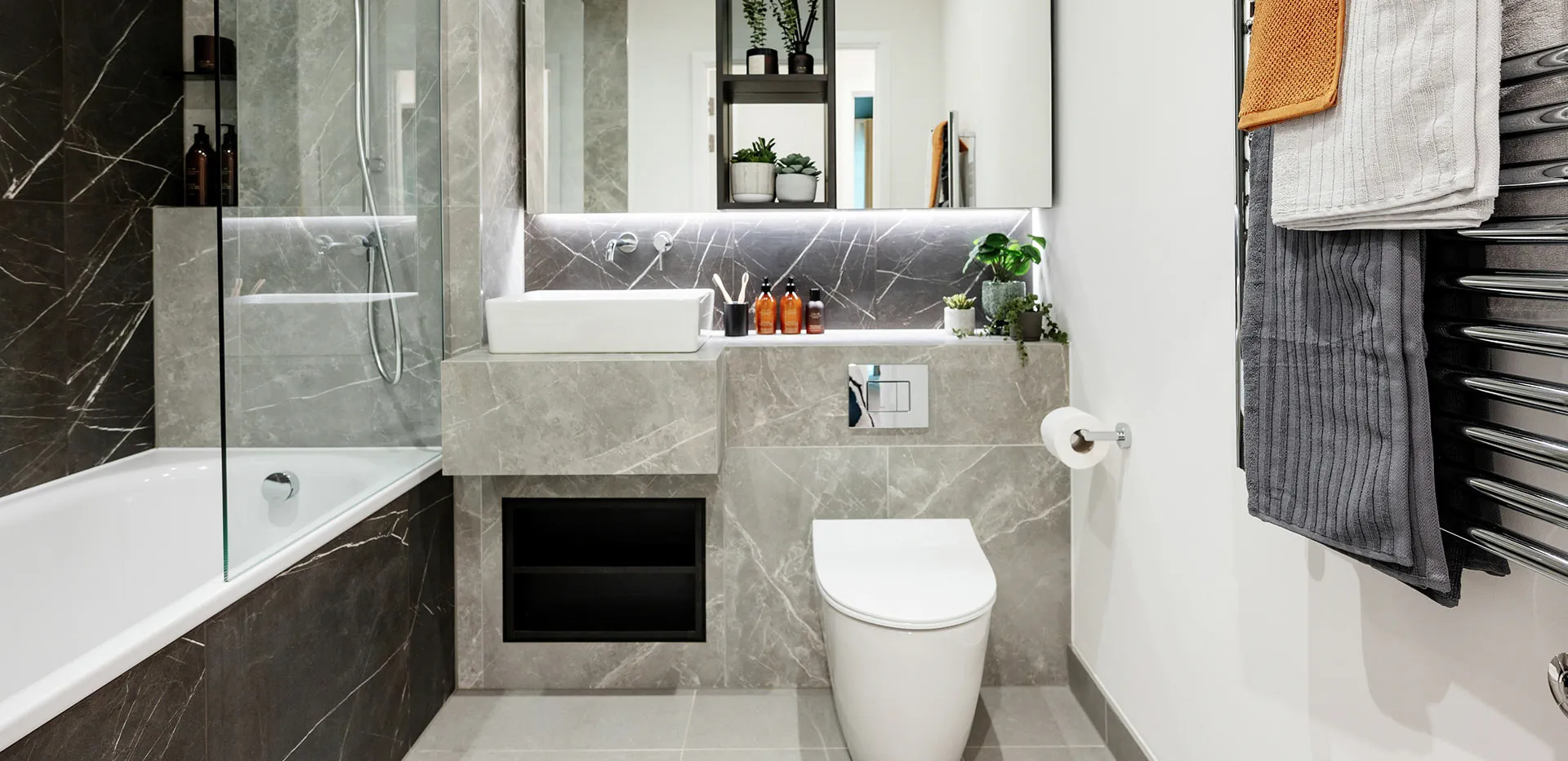 the-eight-gardens_gallery_two-bedroom-showhome_bathroom_30082023